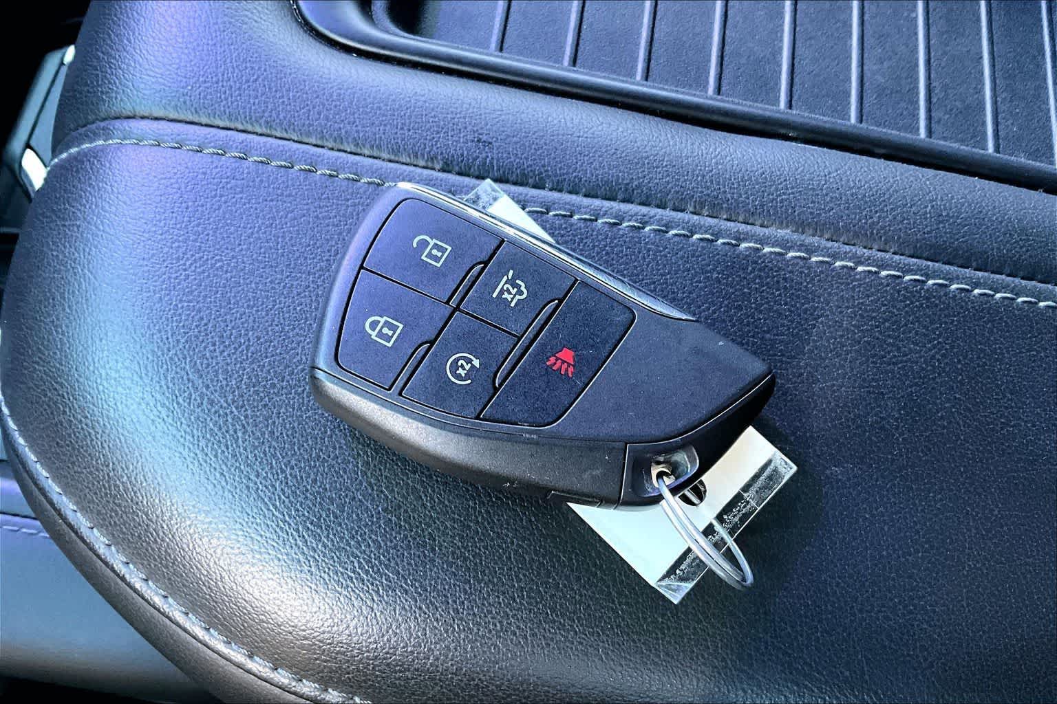 Thumbnail: 2023 GMC Yukon - 20