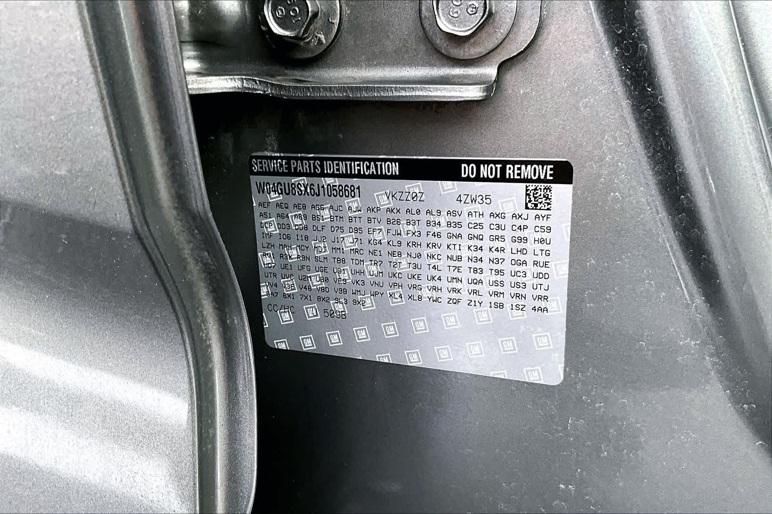 Thumbnail: 2018 Buick Regal - 21