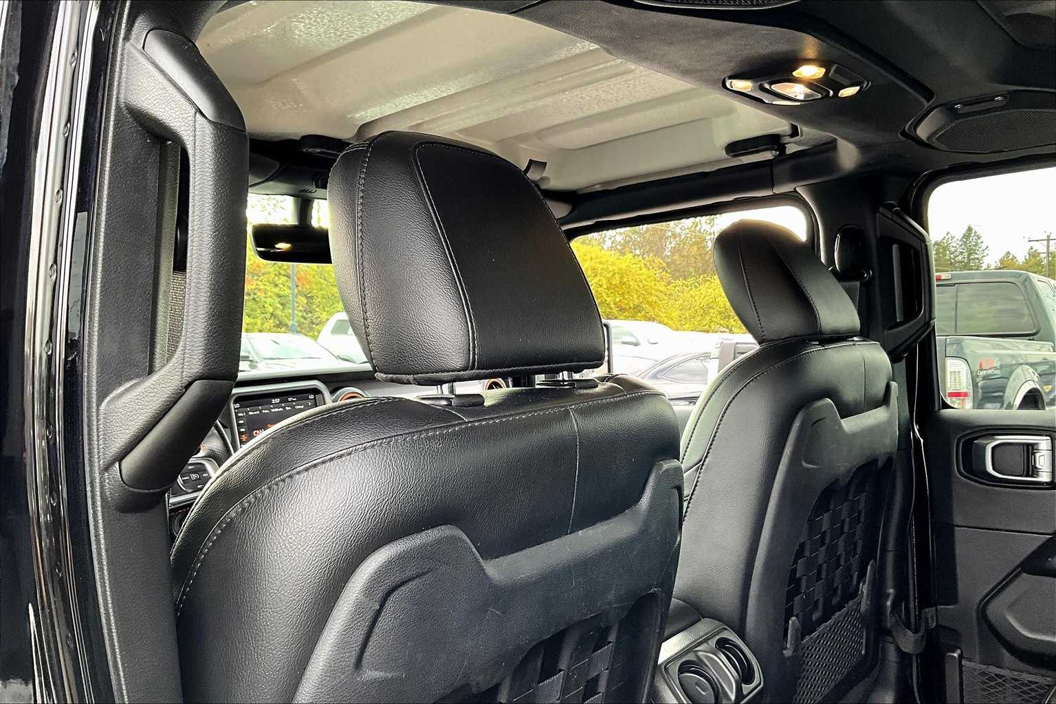 Thumbnail: 2022 Jeep Gladiator - 12