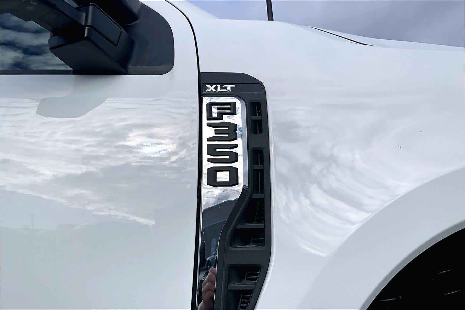 Thumbnail: 2024 Ford Econoline - 7