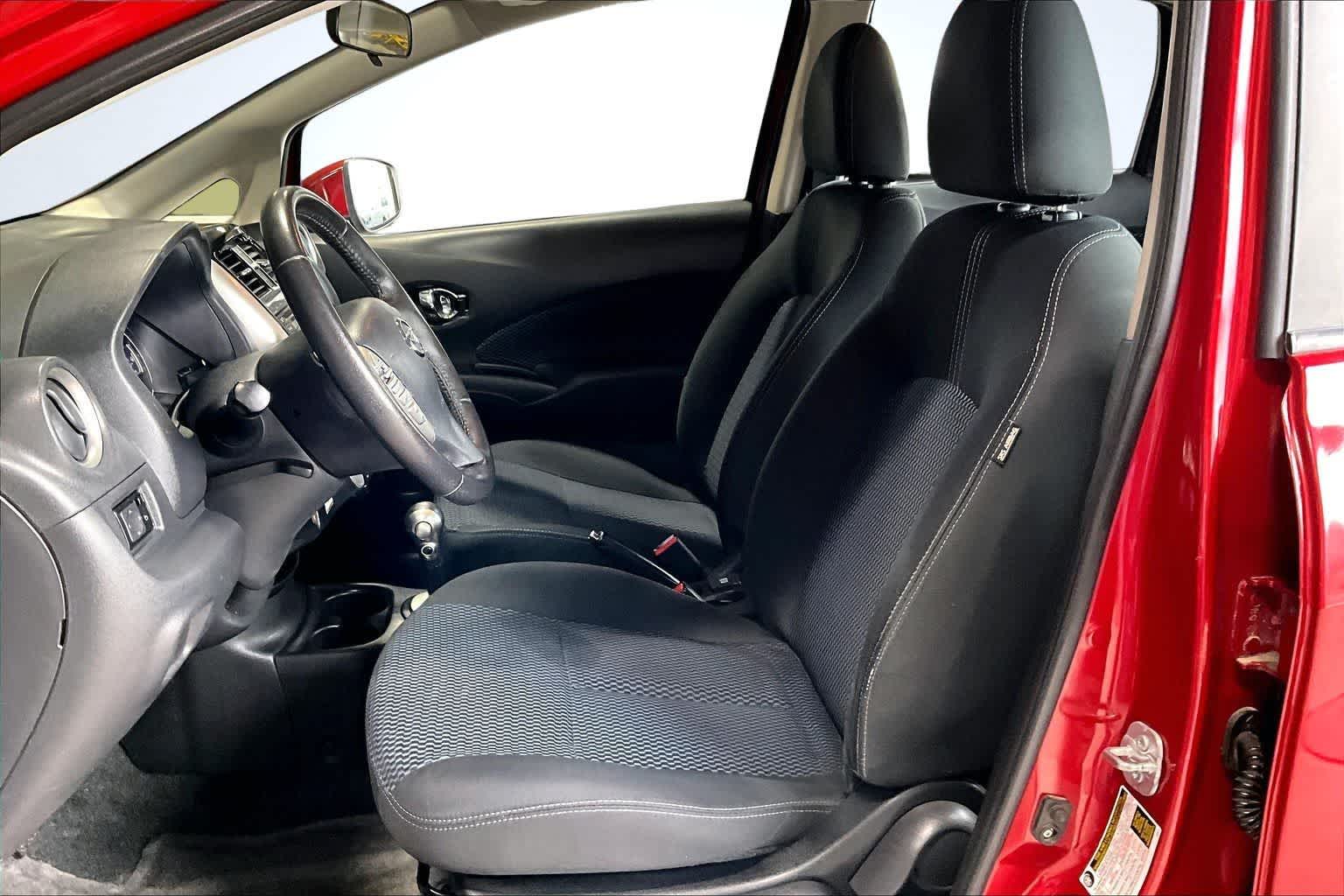 Thumbnail: 2015 Nissan Versa Note - 11