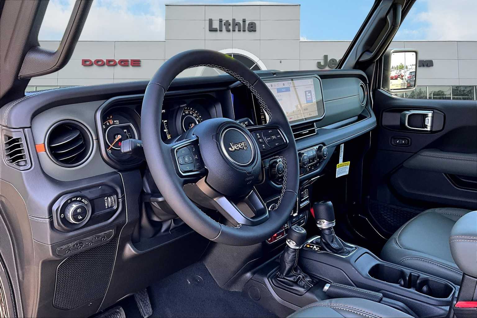 Thumbnail: 2025 Jeep Gladiator - 2