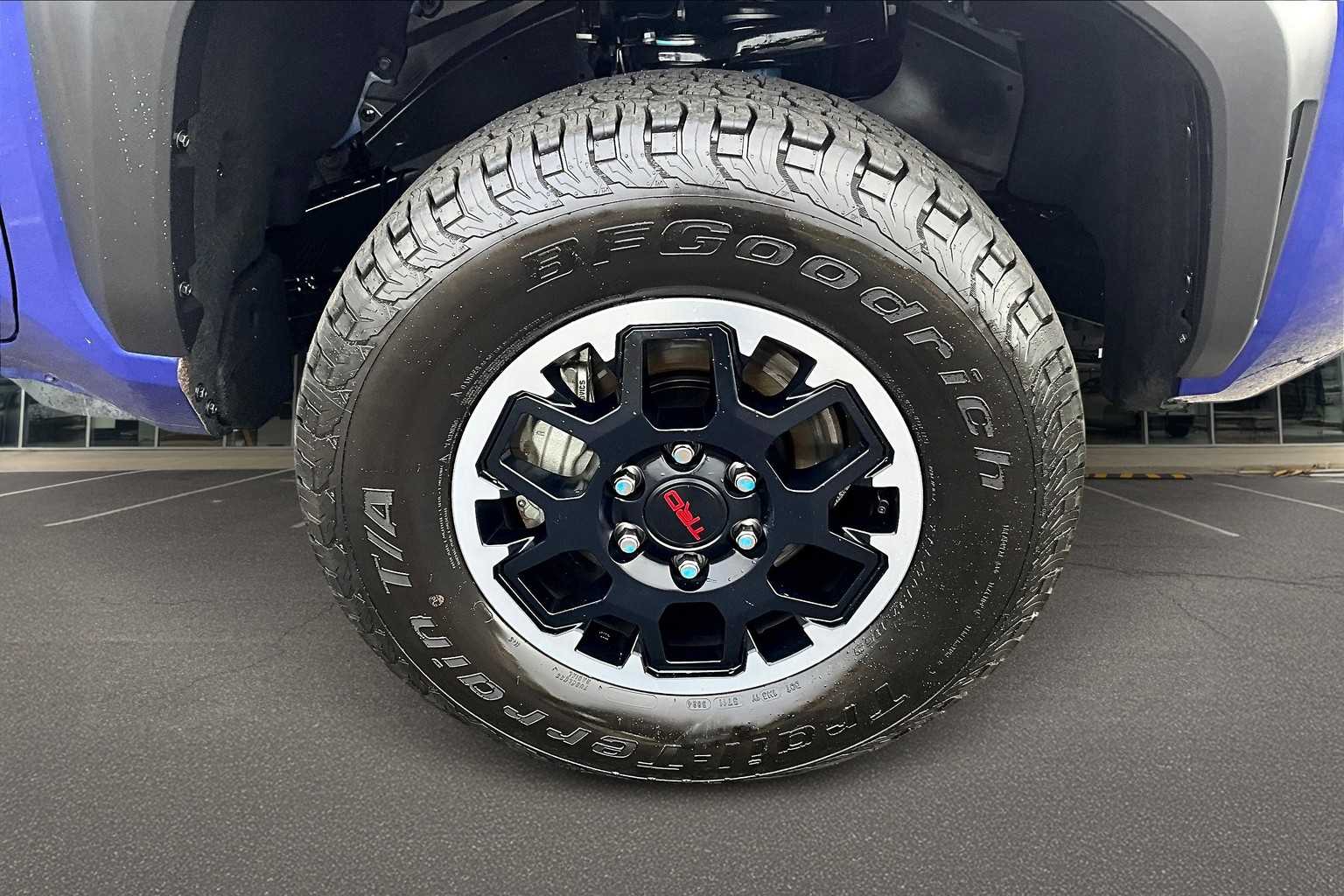 Thumbnail: 2025 Toyota Tacoma - 34