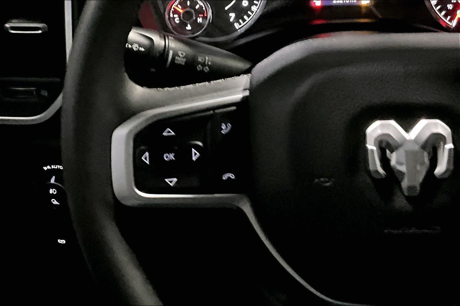 Thumbnail: 2025 RAM 1500 - 25