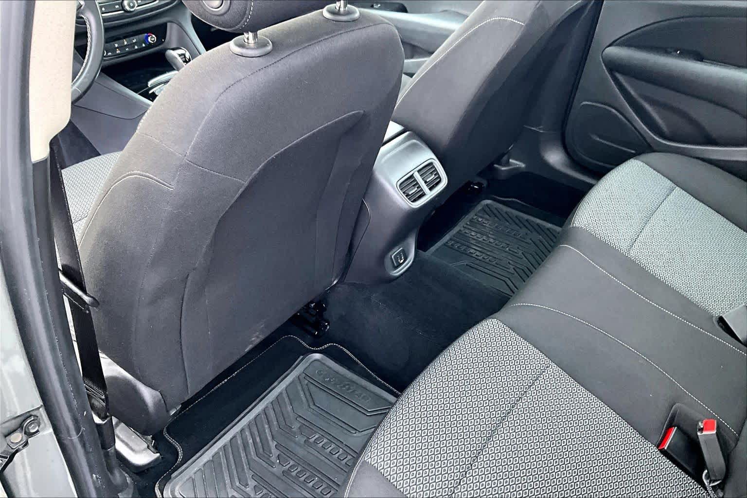 Thumbnail: 2018 Buick Regal - 12