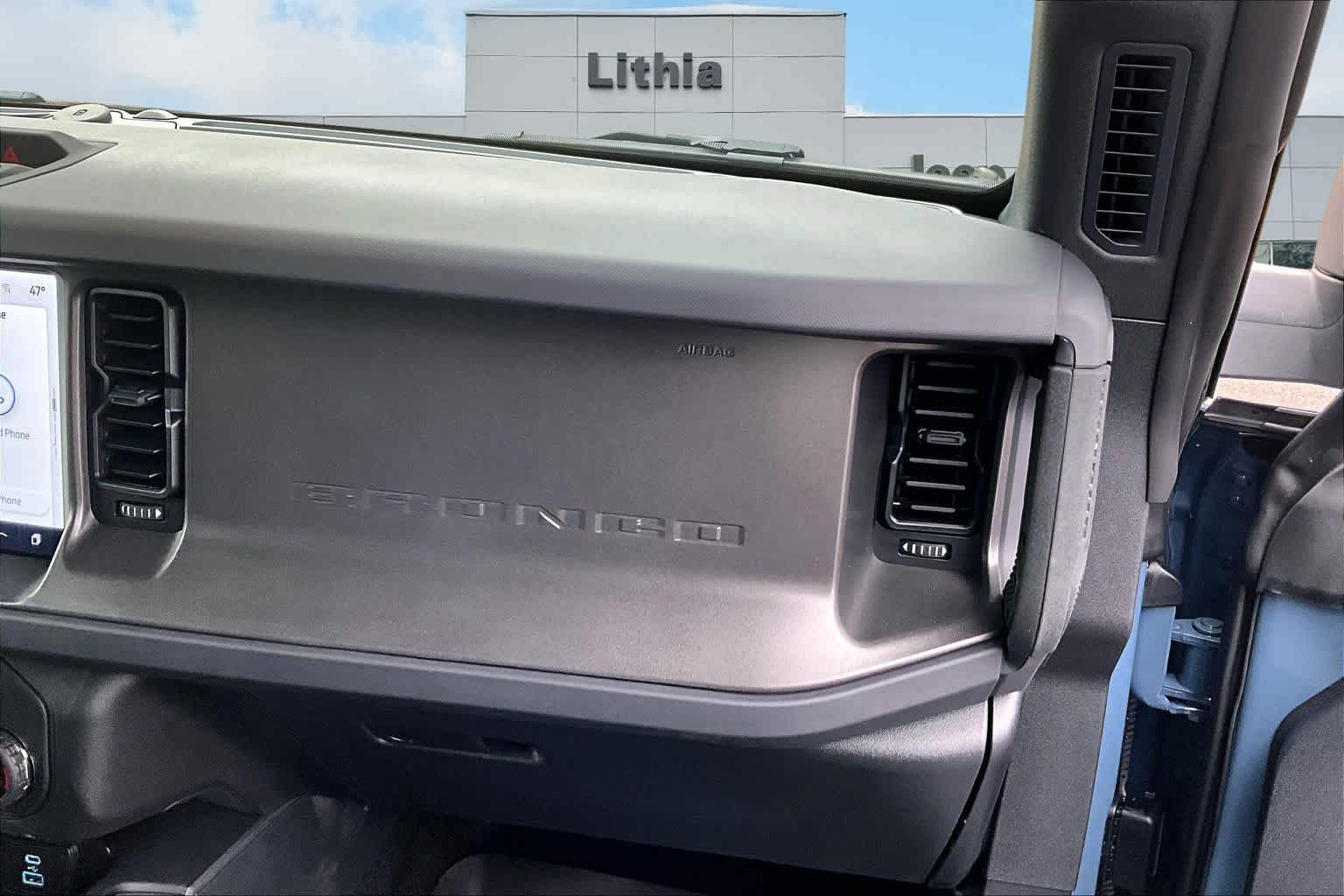 Thumbnail: 2025 Ford Bronco - 25