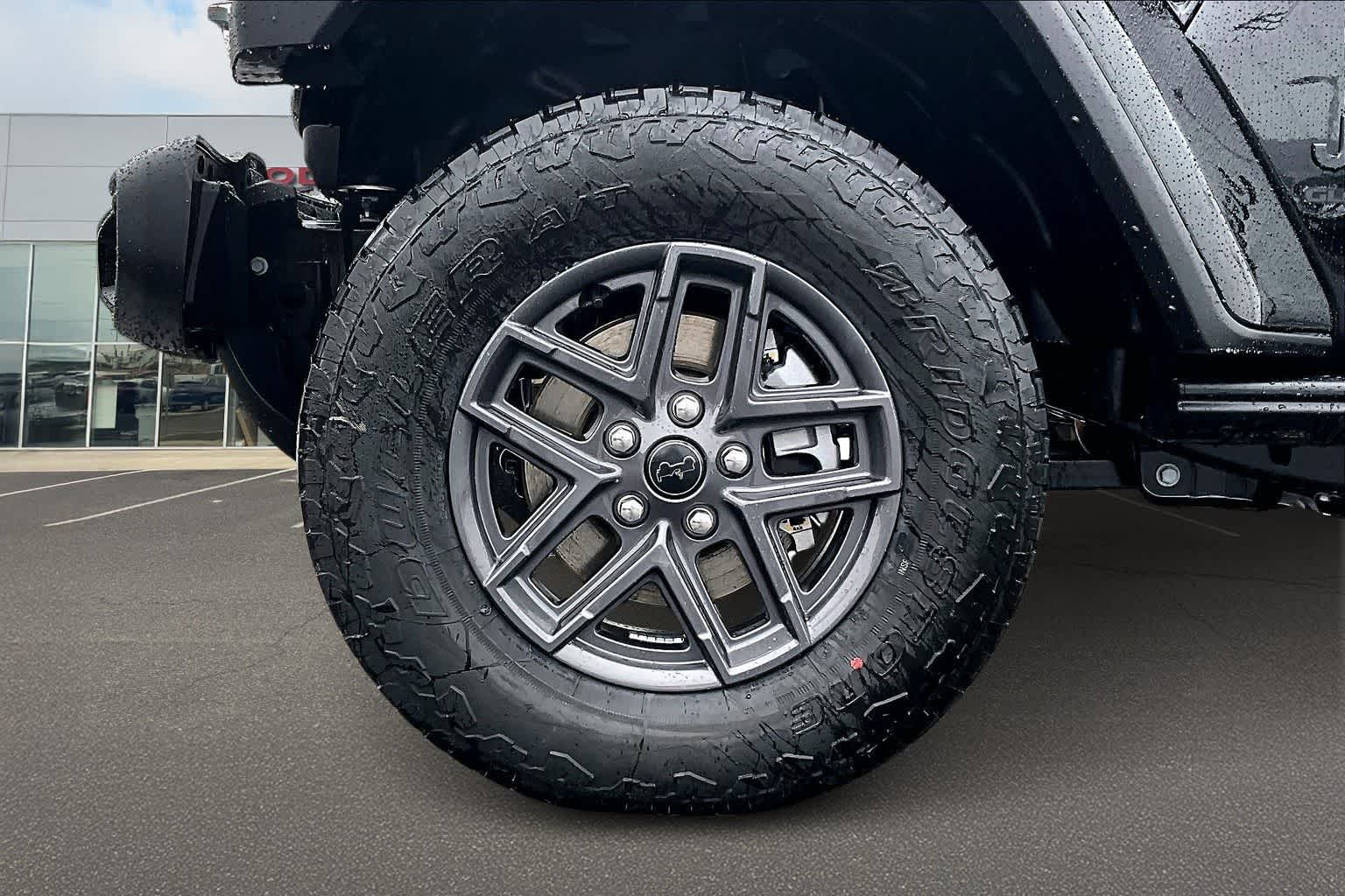 Thumbnail: 2026 Jeep Gladiator - 8