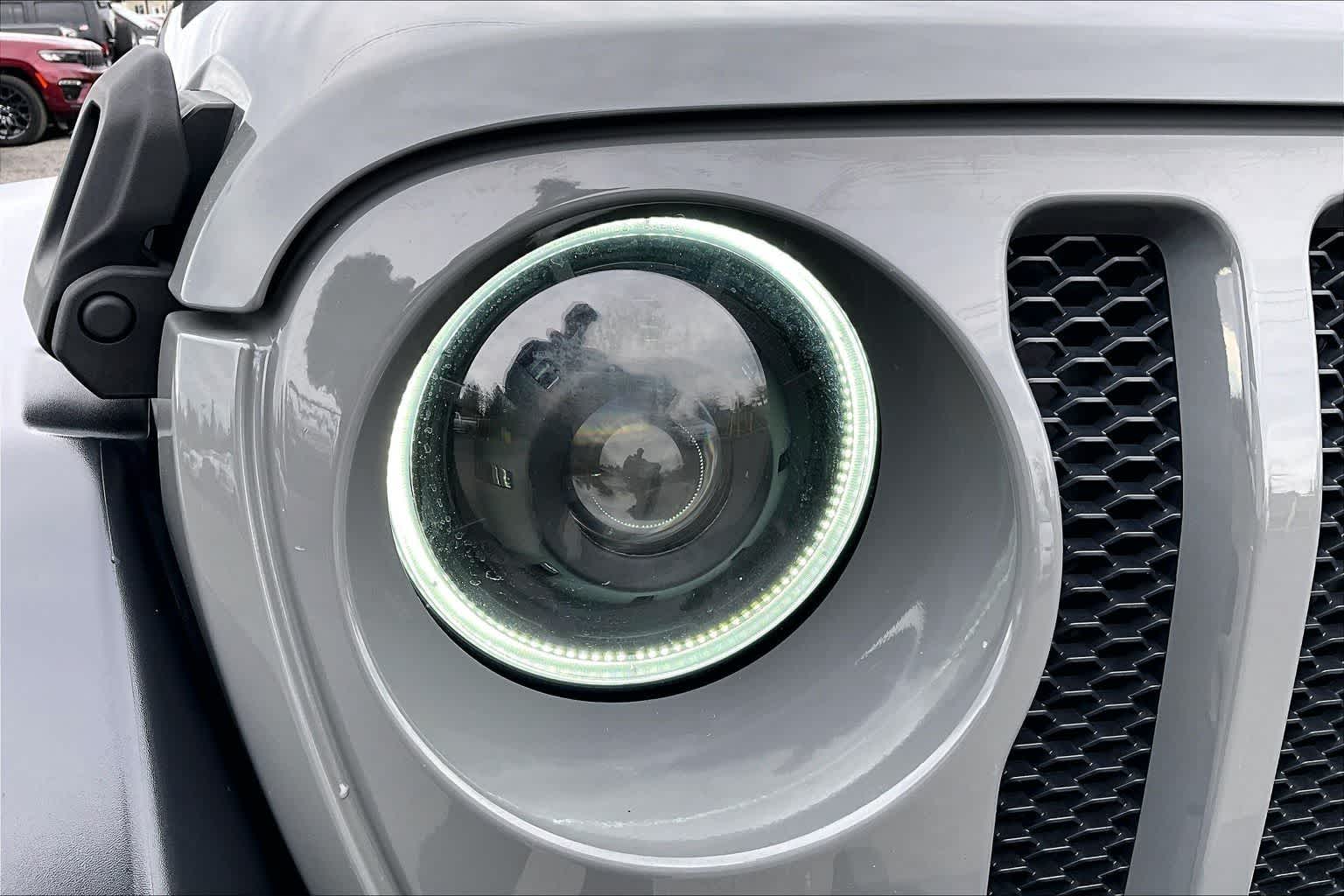 Thumbnail: 2020 Jeep Wrangler - 31