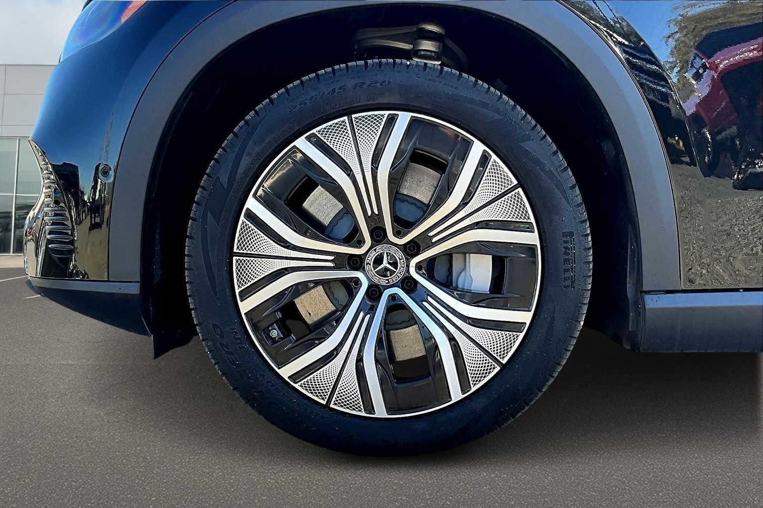 Thumbnail: 2023 Mercedes-Benz EQE - 8