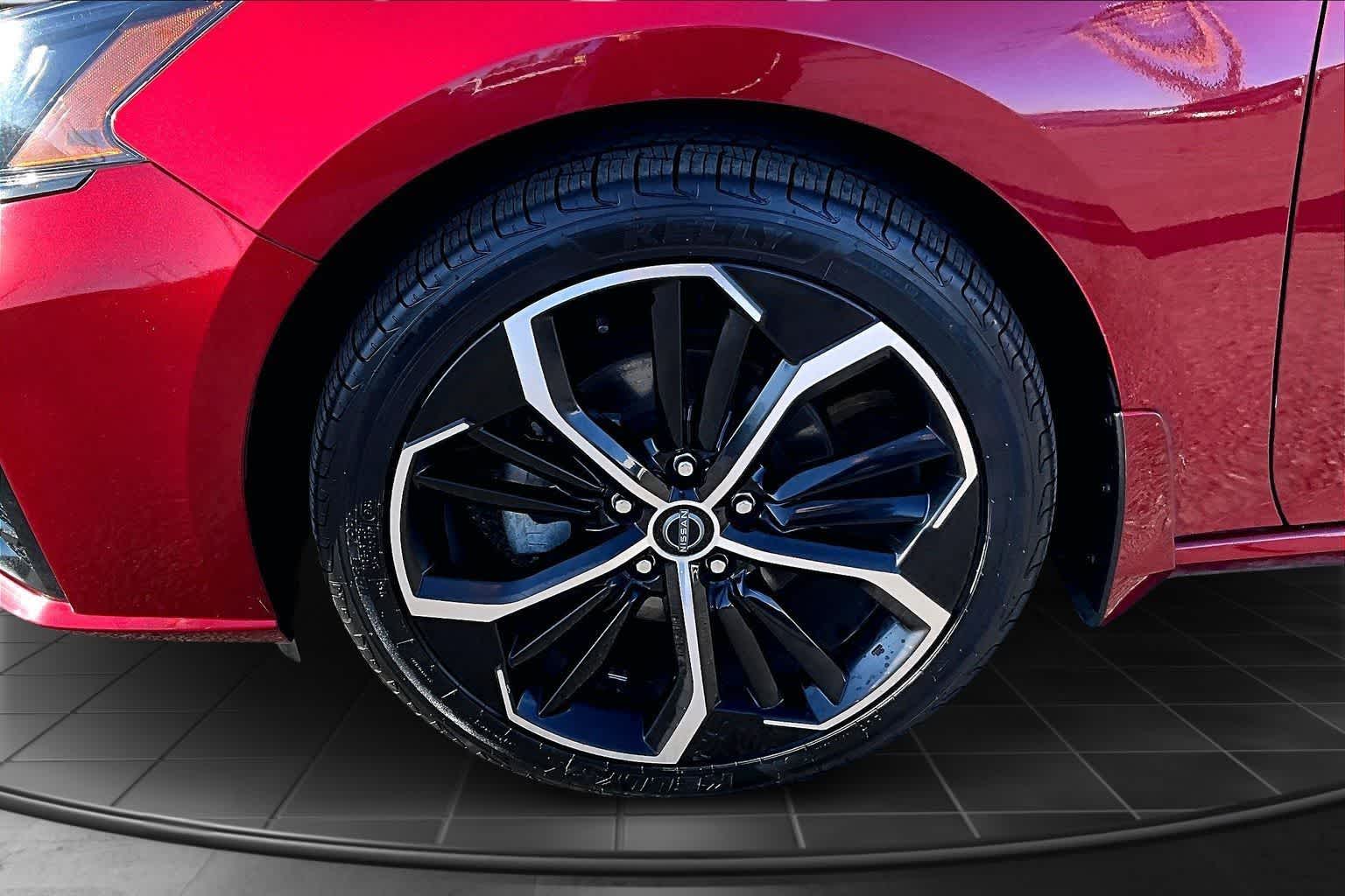 Thumbnail: 2023 Nissan Altima - 8