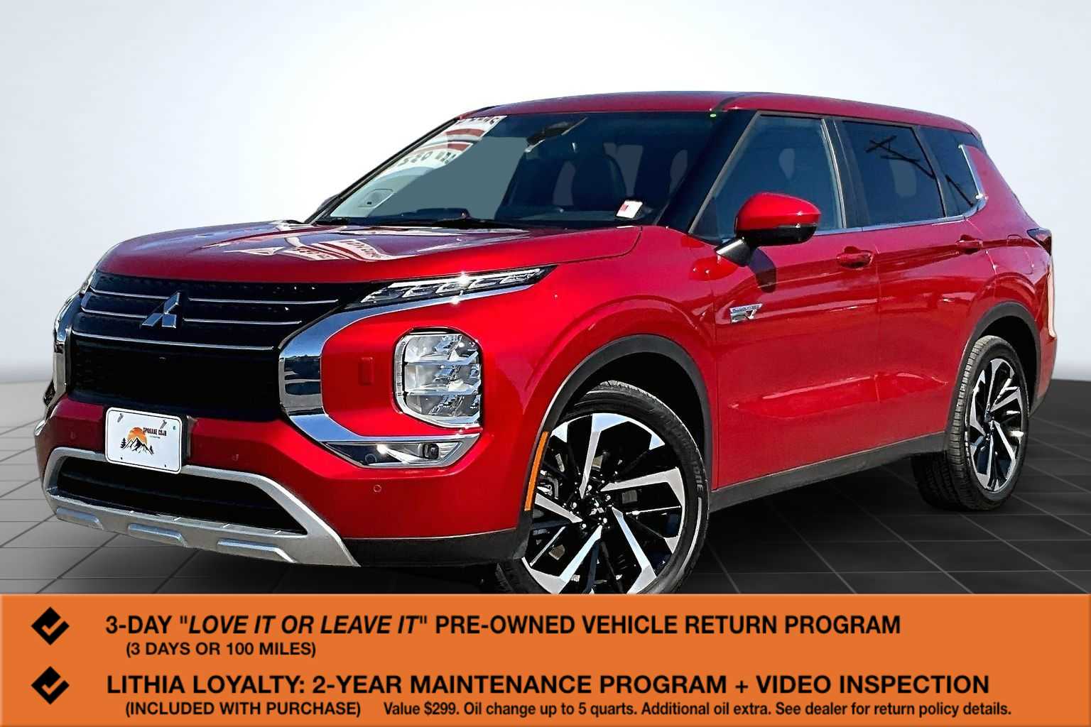 2025 Mitsubishi Outlander Plug-in Hybrid SE S-AWC's photo