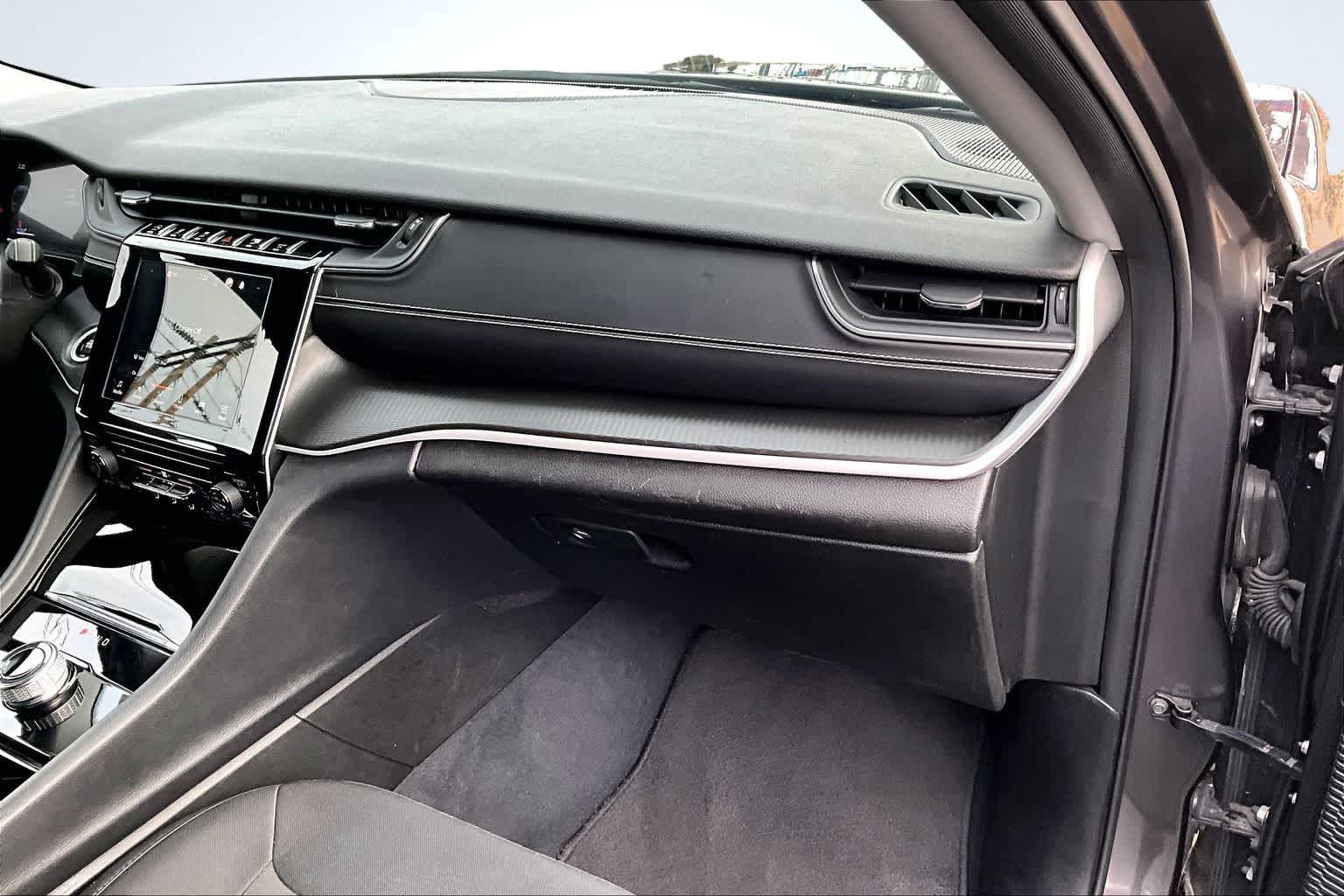 Thumbnail: 2023 Jeep Grand Cherokee - 24