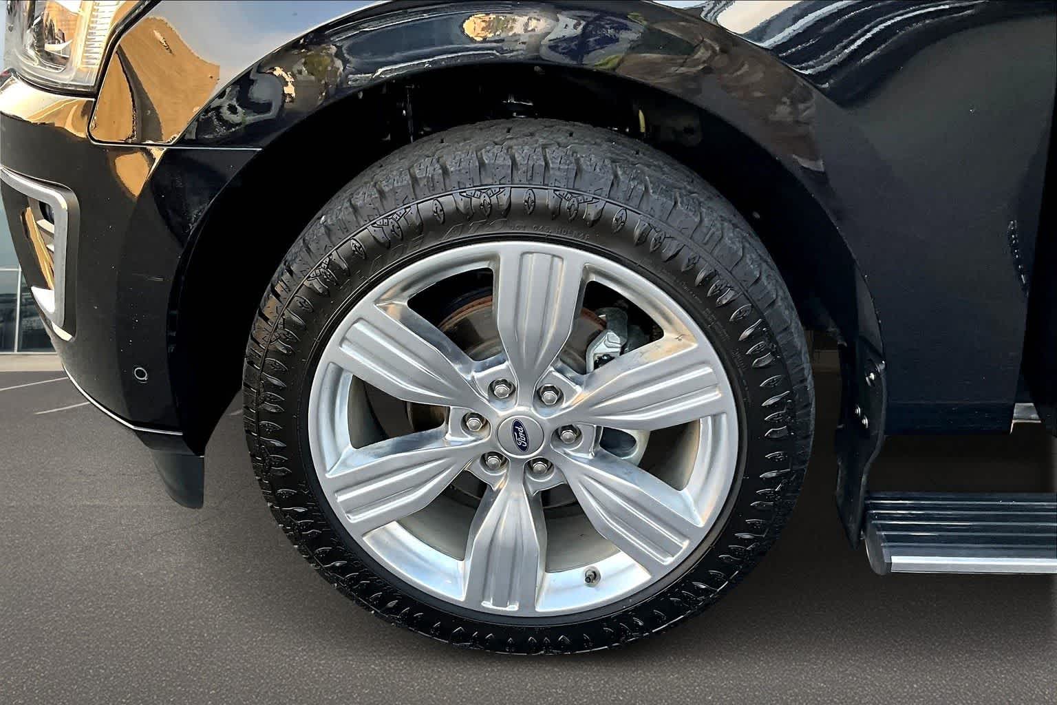 Thumbnail: 2021 Ford Expedition - 8