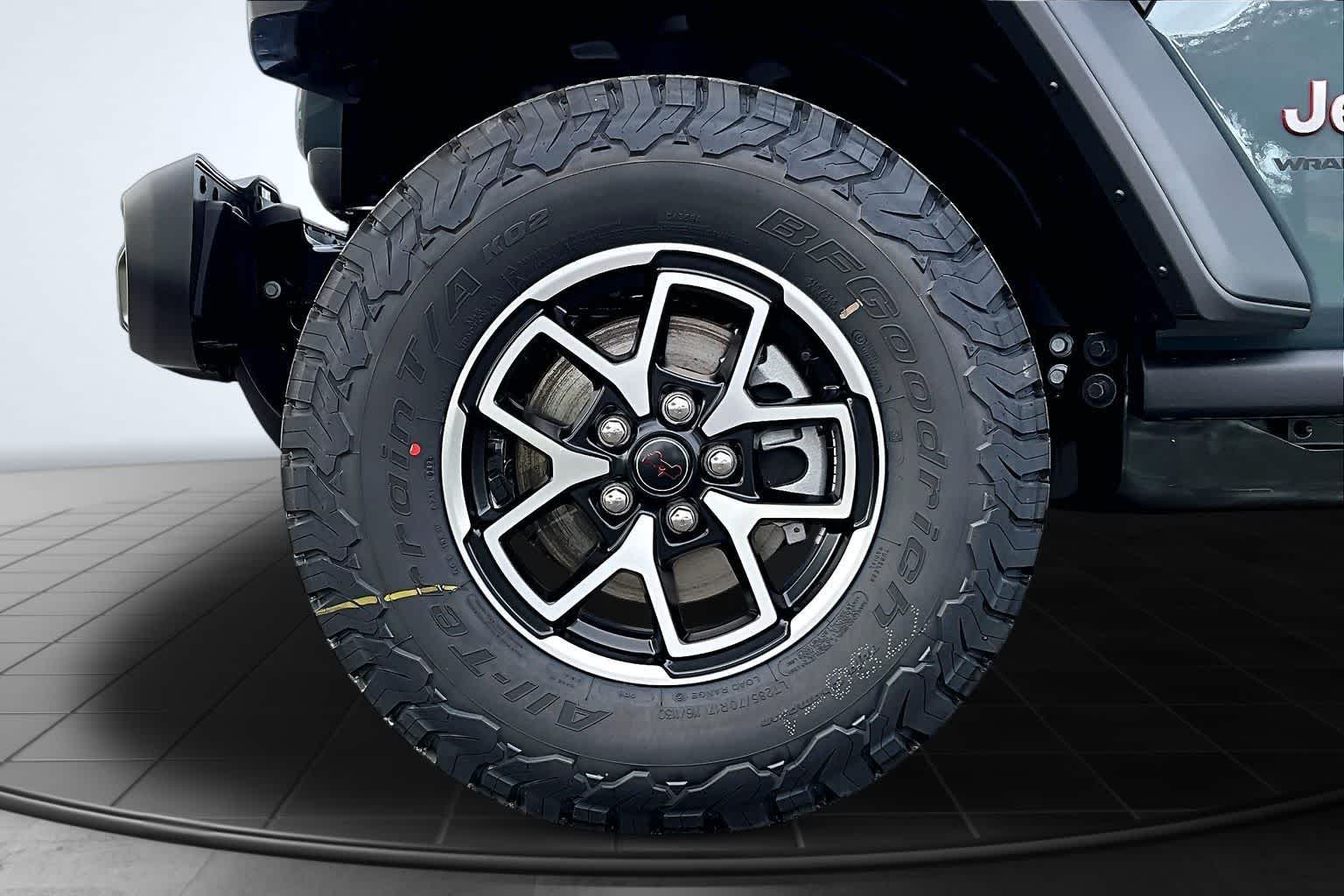 Thumbnail: 2026 Jeep Wrangler - 8