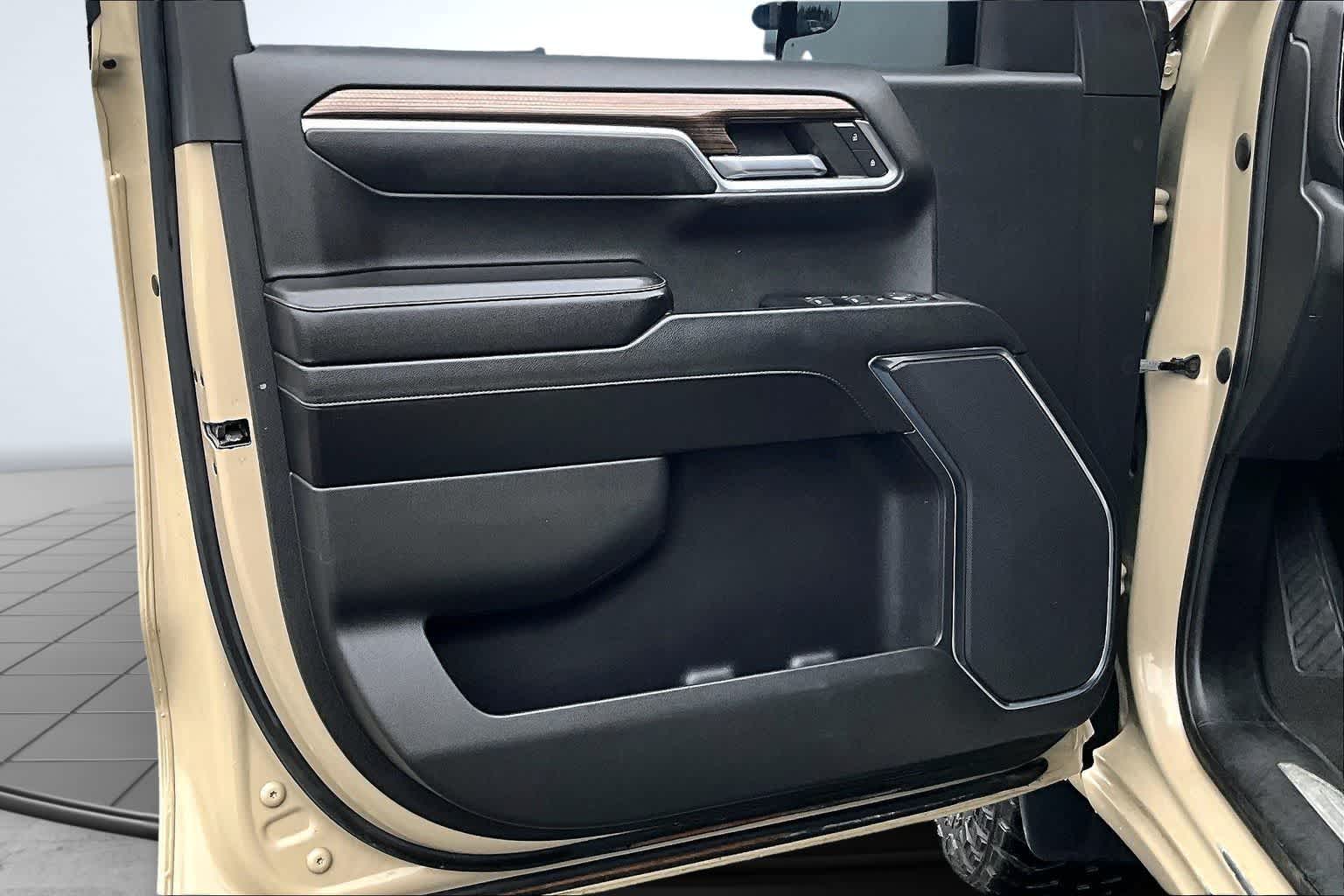 Thumbnail: 2023 Chevrolet Silverado 1500 - 27