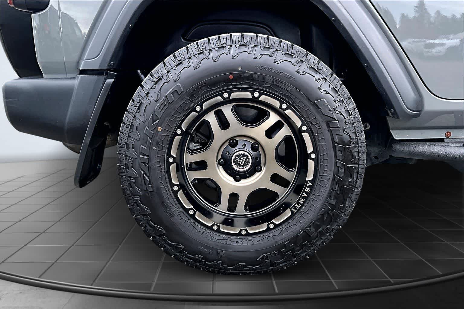 Thumbnail: 2020 Jeep Wrangler - 35