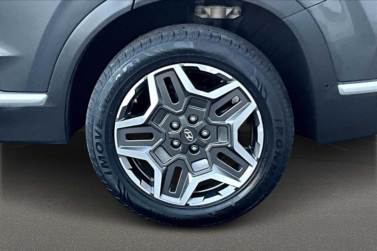 Thumbnail: 2023 Hyundai Santa Fe - 36