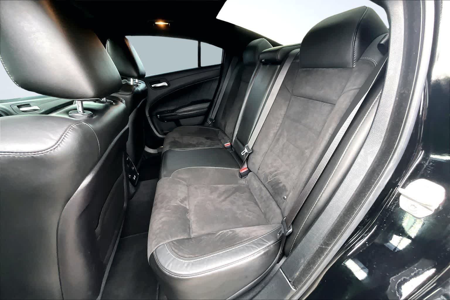 Thumbnail: 2020 Dodge Charger - 13