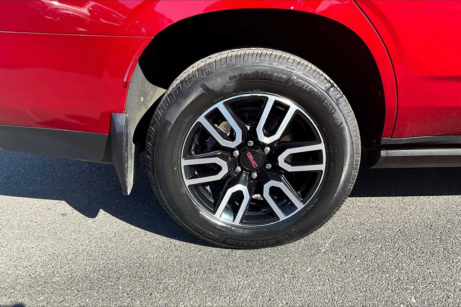 Thumbnail: 2022 GMC Yukon - 35