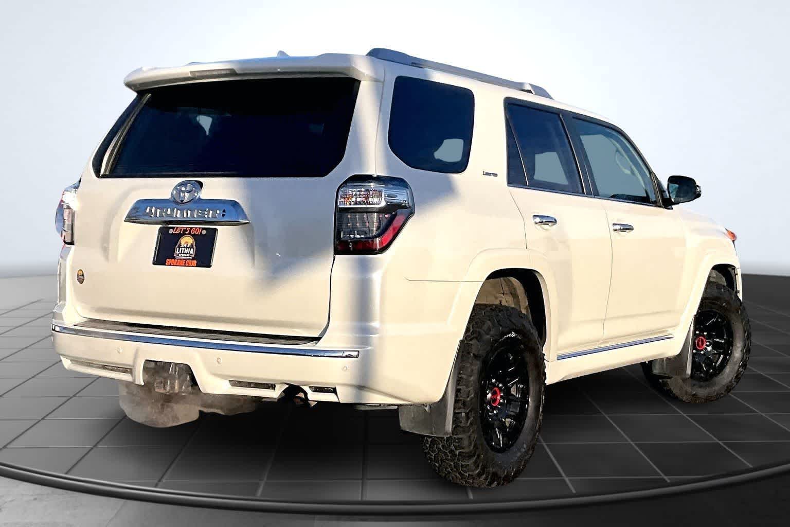 Thumbnail: 2021 Toyota 4Runner - 23