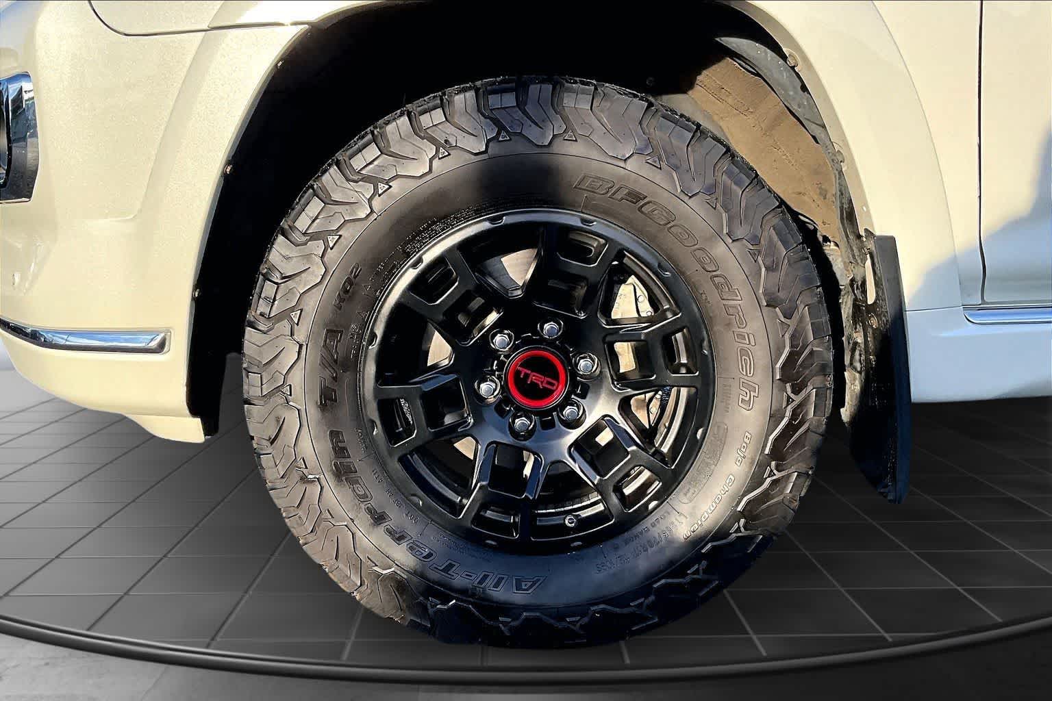 Thumbnail: 2021 Toyota 4Runner - 8