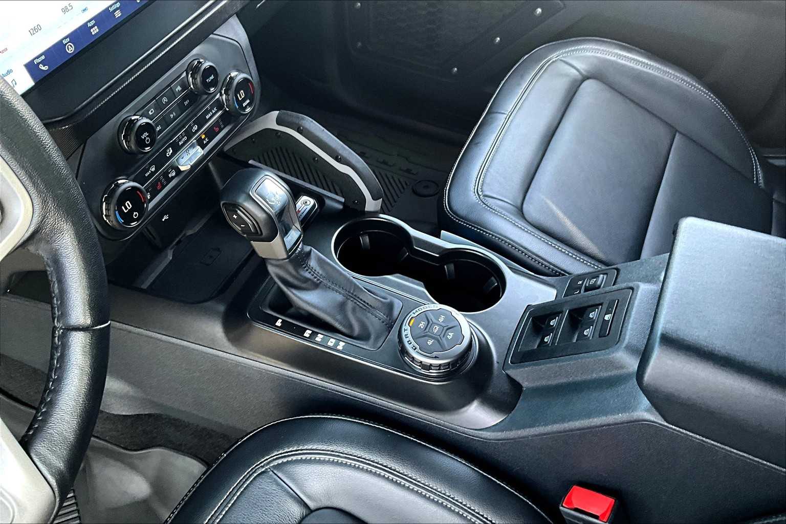 Thumbnail: 2021 Ford Bronco - 17