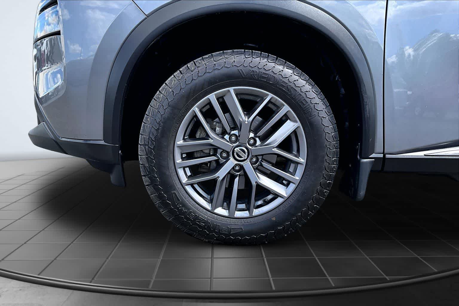 Thumbnail: 2021 Nissan Rogue - 7