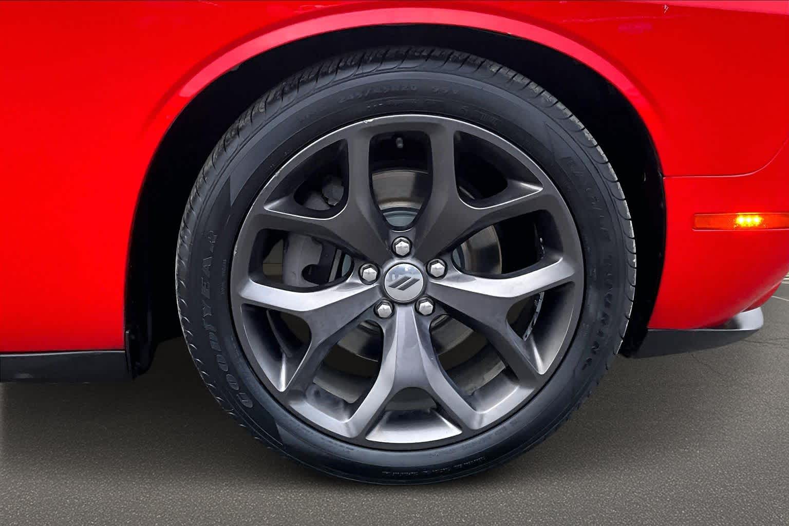 Thumbnail: 2018 Dodge Challenger - 33