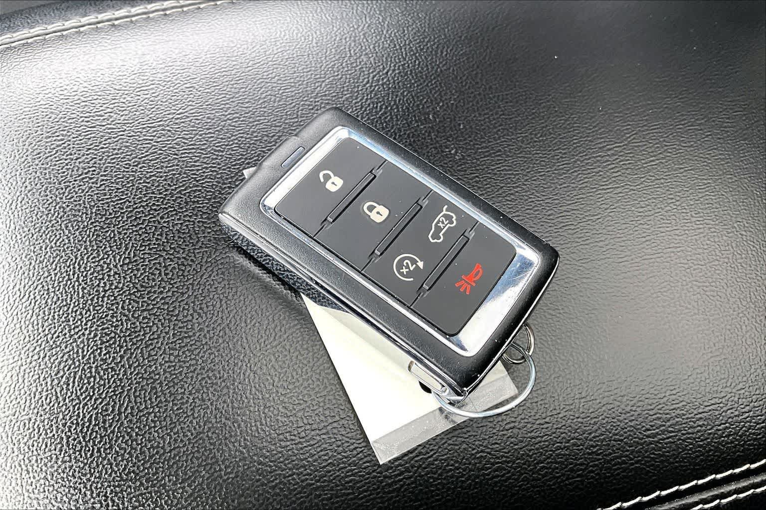 Thumbnail: 2023 Jeep Grand Cherokee L - 20