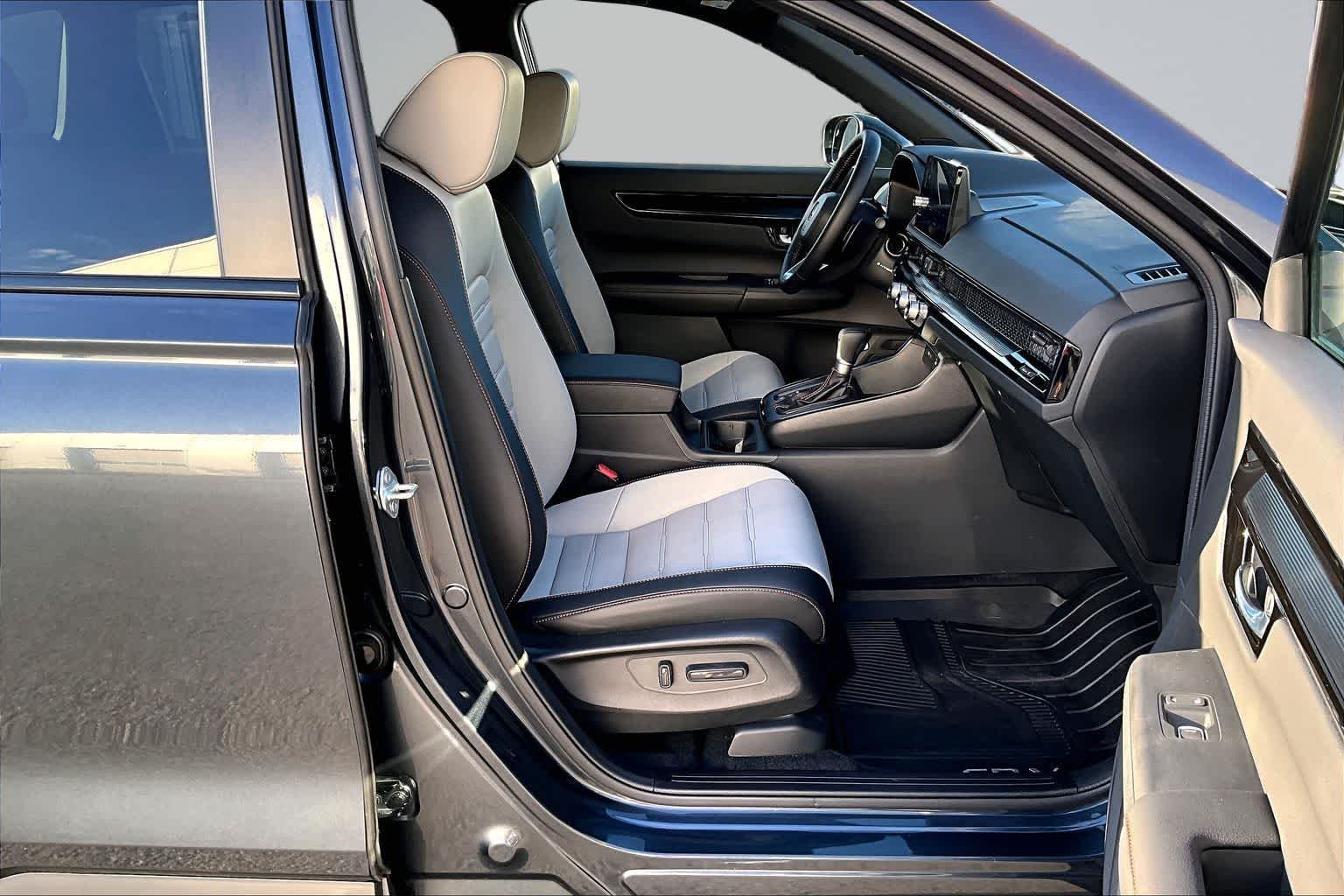 Thumbnail: 2026 Honda CR-V - 13