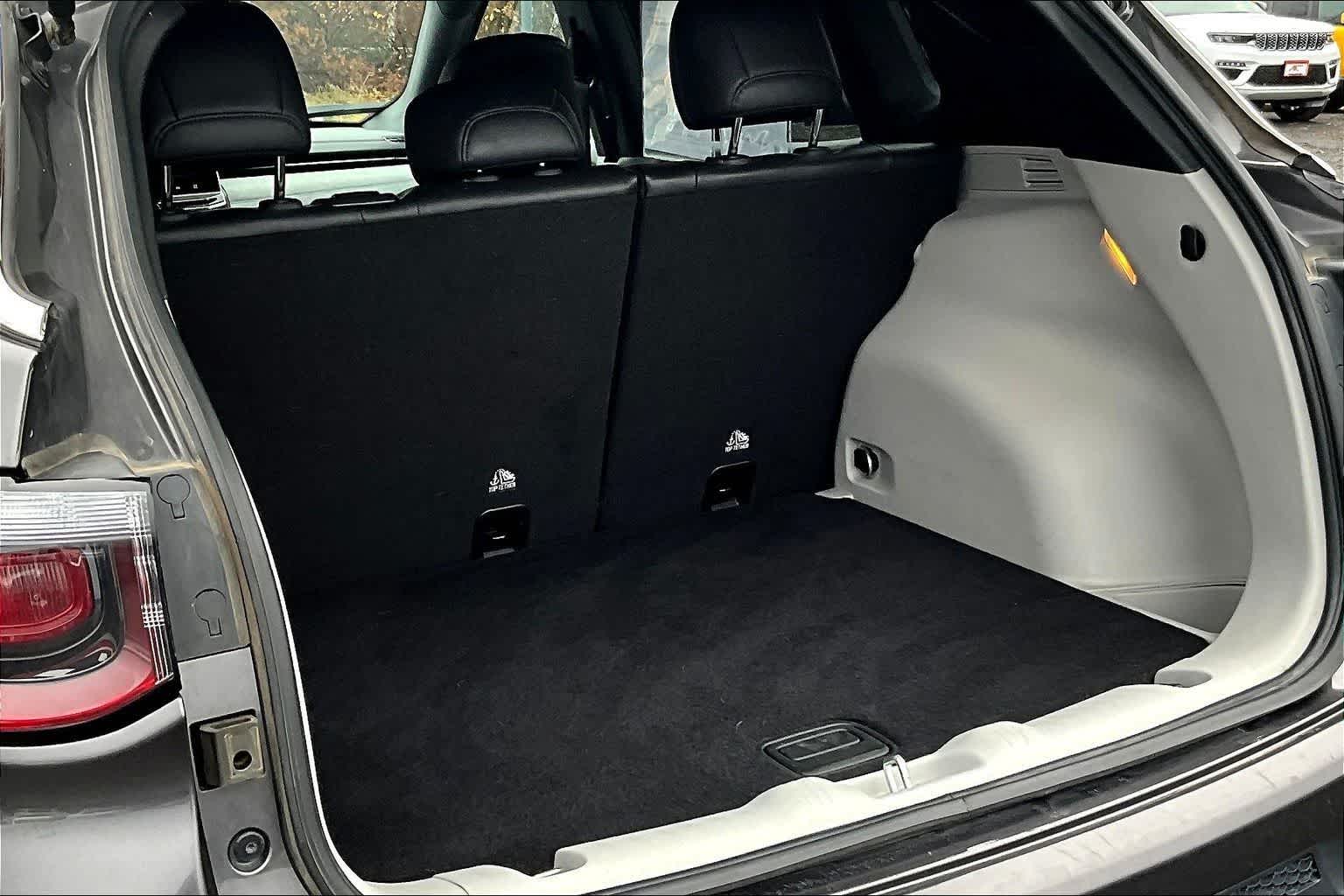 Thumbnail: 2024 Jeep Compass - 19