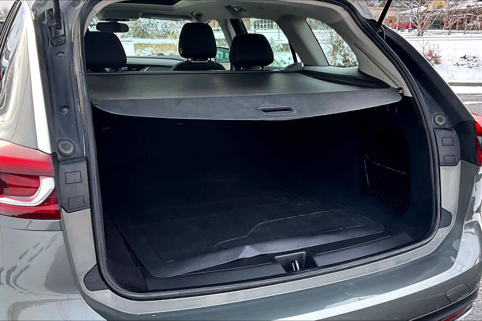 Thumbnail: 2018 Buick Regal - 19