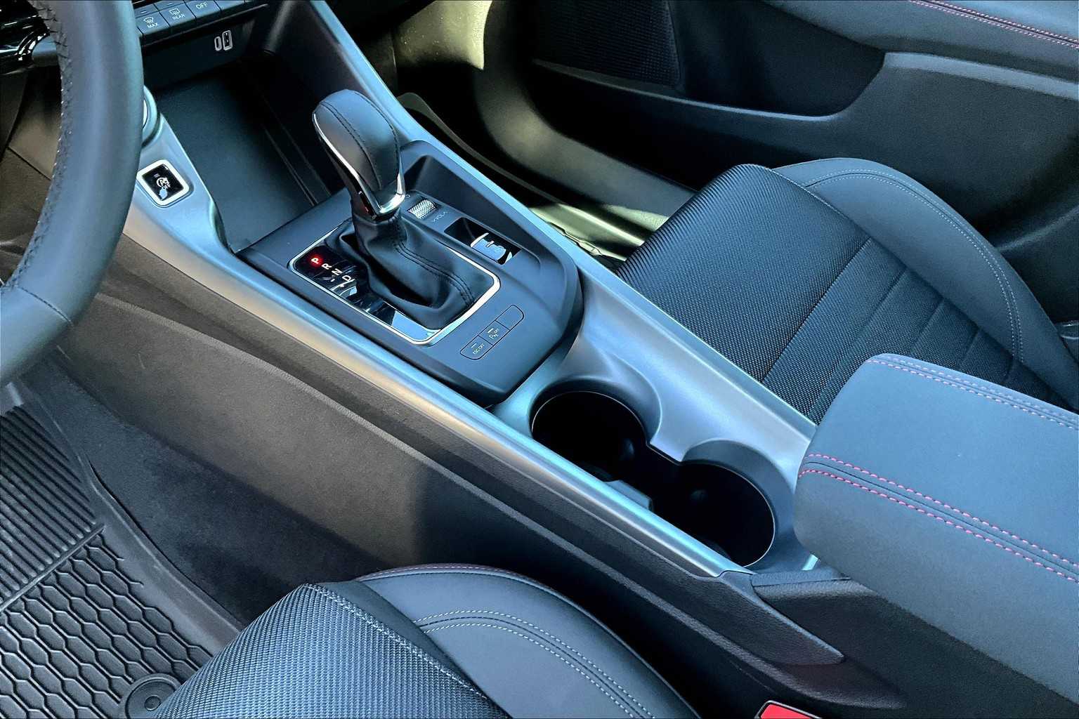 Thumbnail: 2025 Dodge Hornet - 17