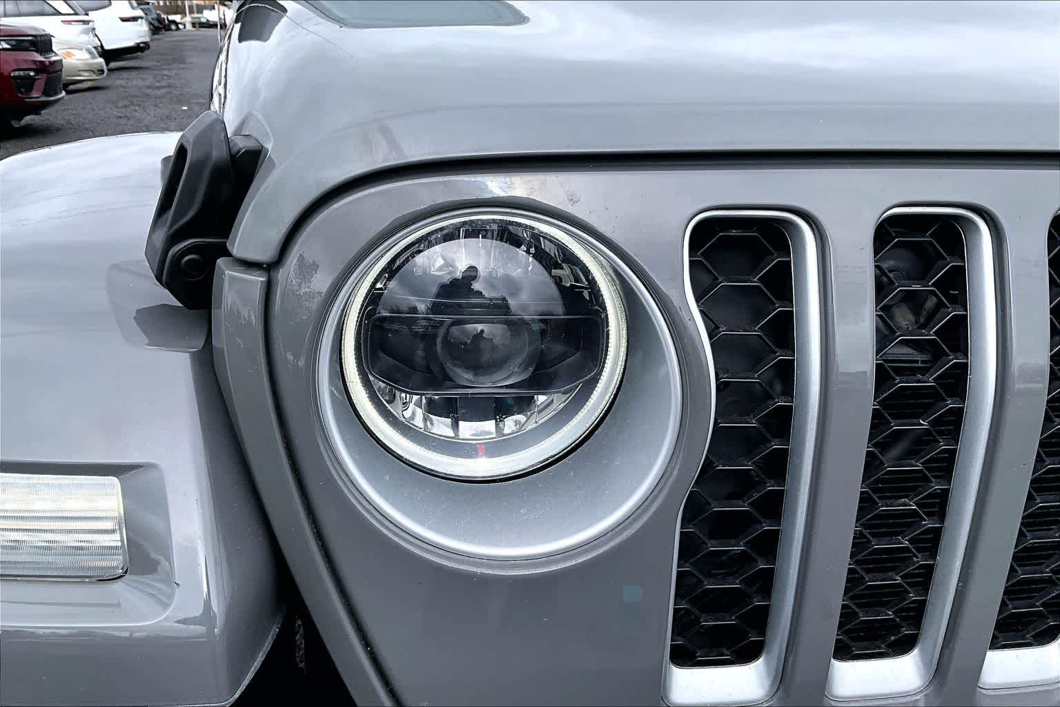 Thumbnail: 2023 Jeep Wrangler - 31