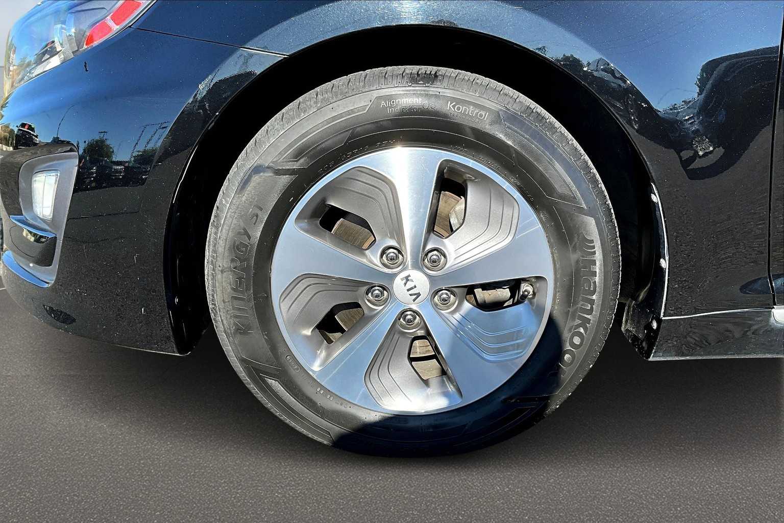 Thumbnail: 2015 Kia Optima - 8