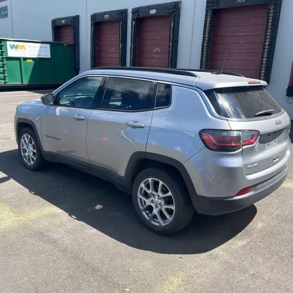 Thumbnail: 2022 Jeep Compass - 2