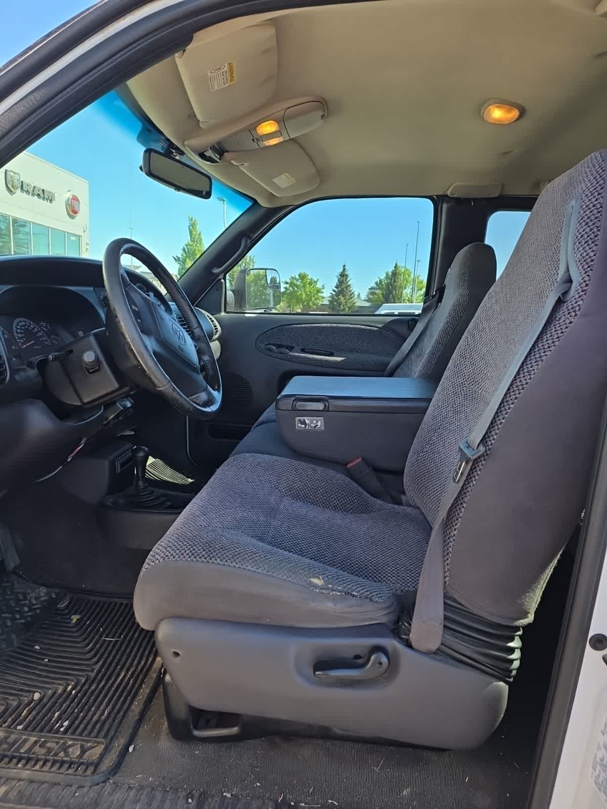 Thumbnail: 2002 Dodge Ram 2500 - 8