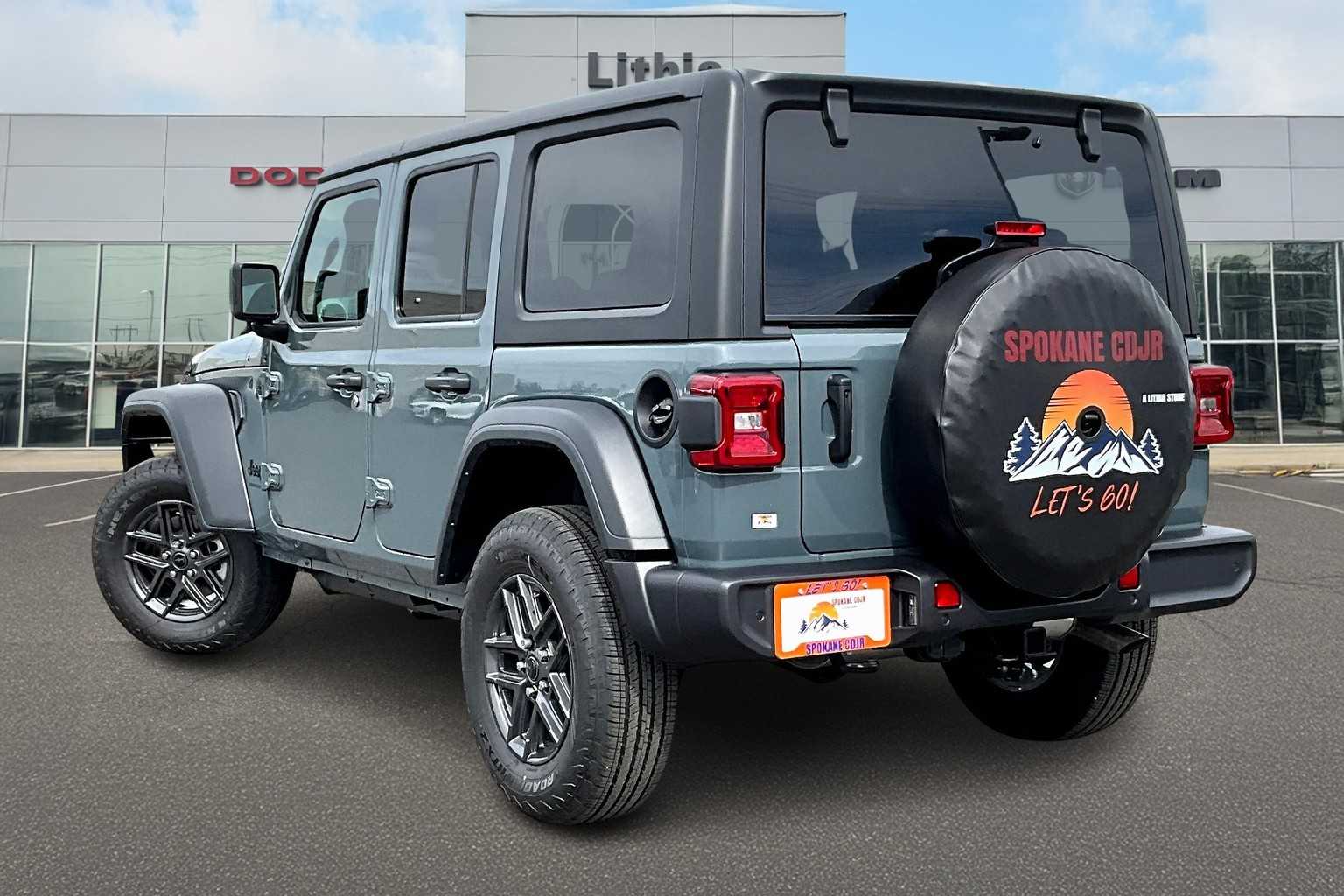 Thumbnail: 2025 Jeep Wrangler - 4