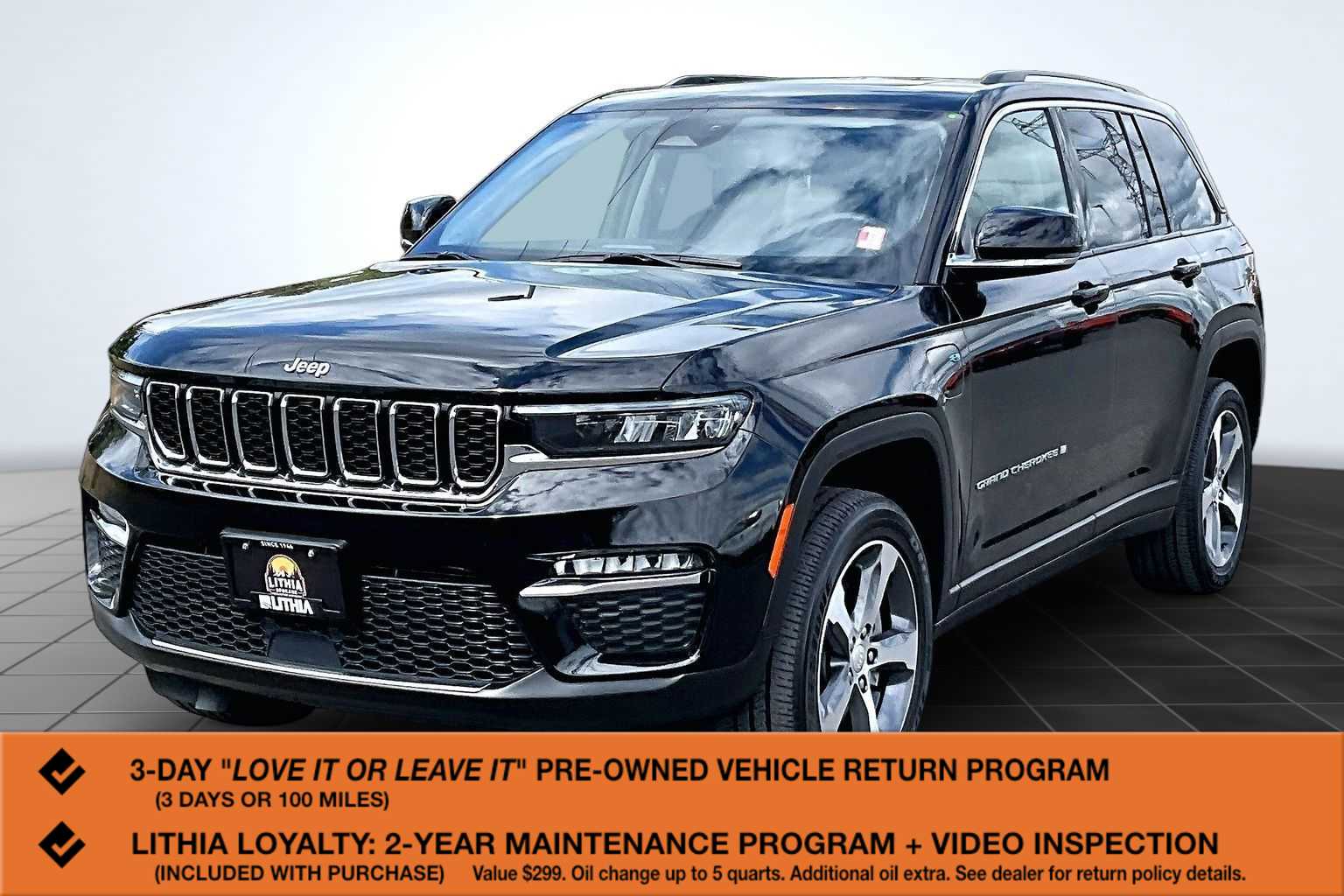 2022 Jeep Grand Cherokee 4xe 4x4's photo