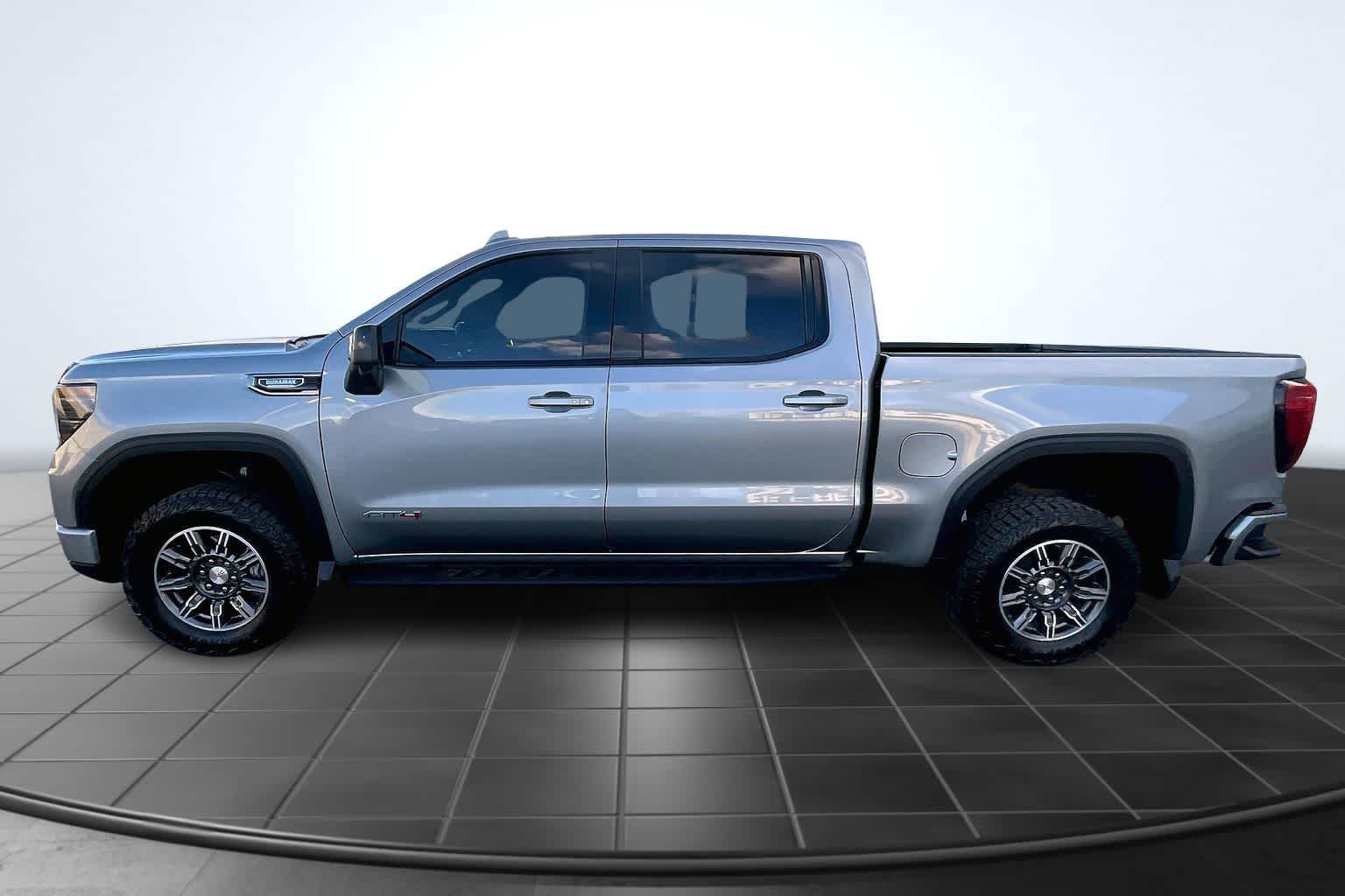 Thumbnail: 2025 GMC Sierra 1500 - 3