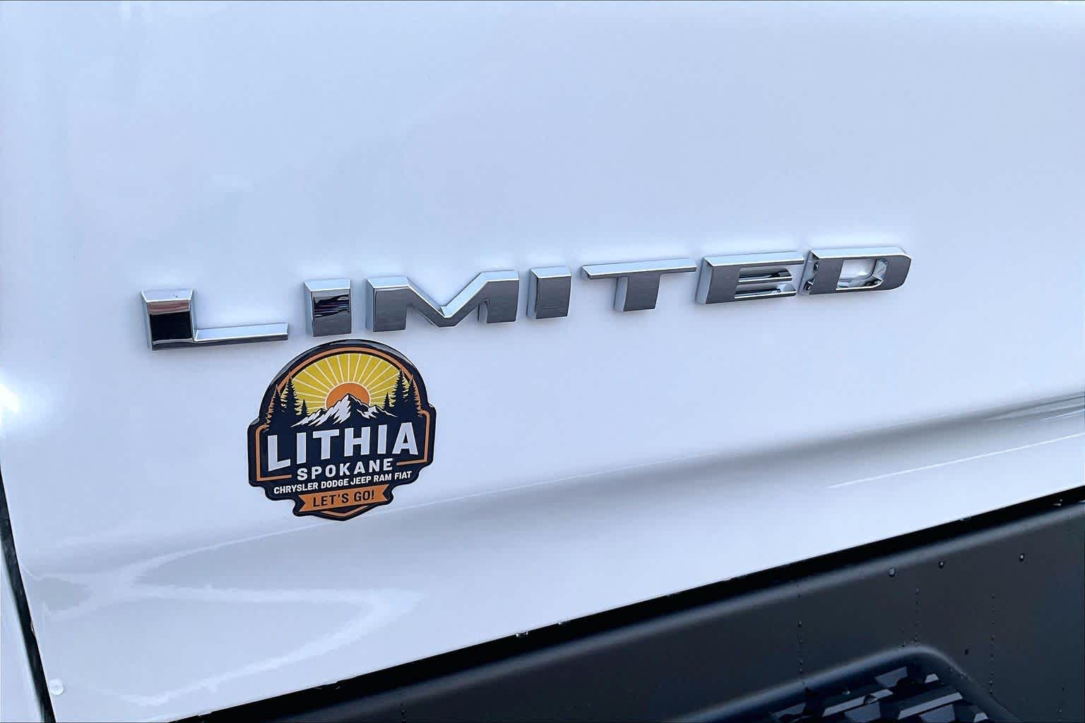 Thumbnail: 2026 RAM 1500 - 7