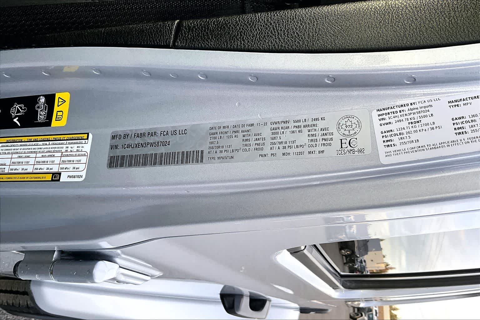 Thumbnail: 2023 Jeep Wrangler - 21