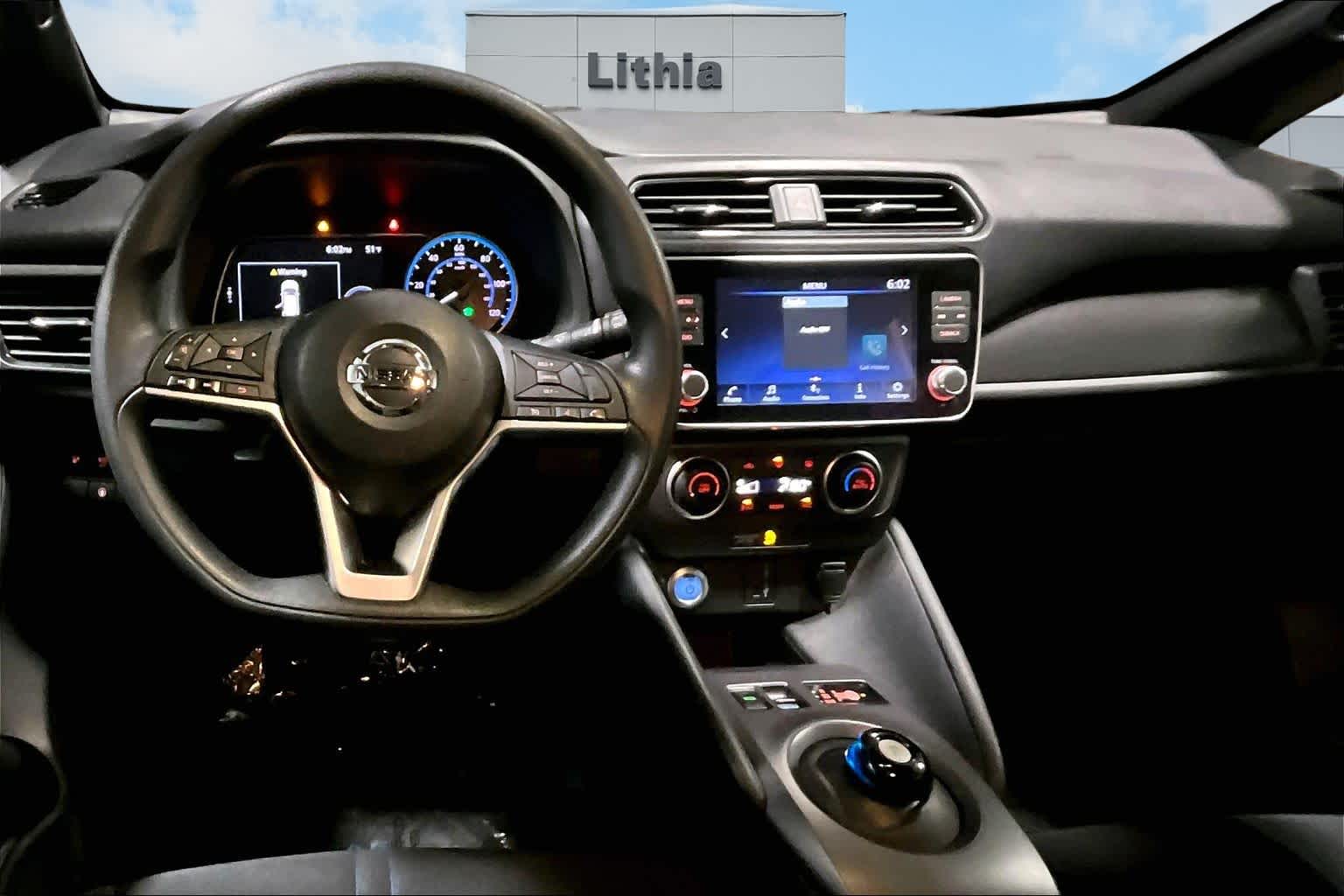 Thumbnail: 2022 Nissan Leaf - 15