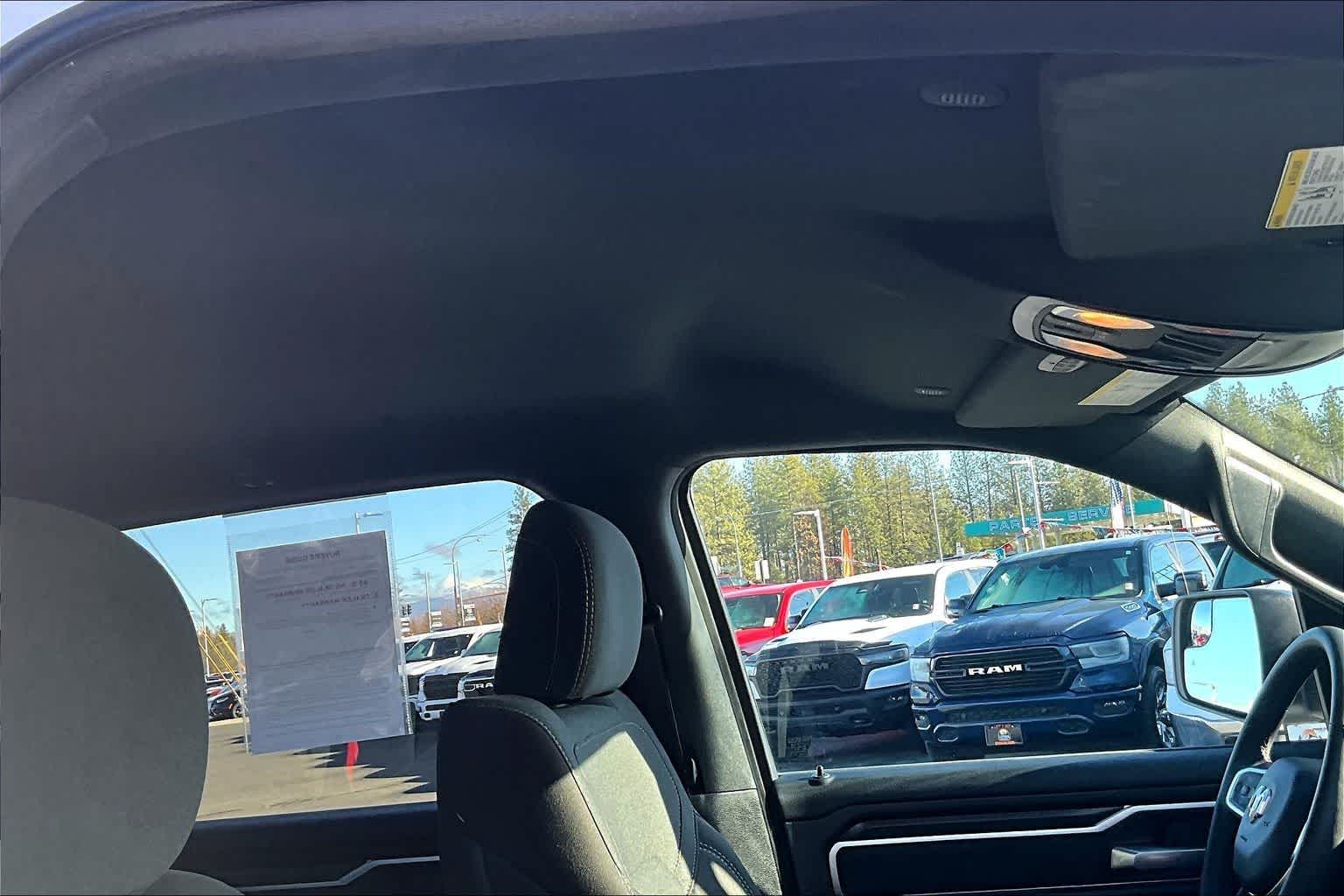 Thumbnail: 2025 RAM 1500 - 30