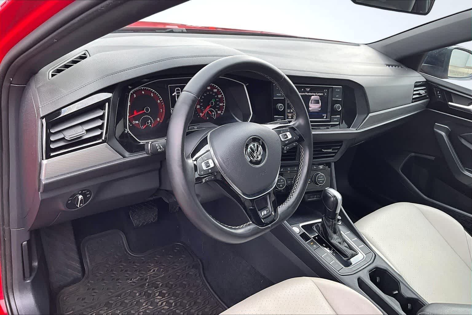 Thumbnail: 2021 Volkswagen Jetta - 2