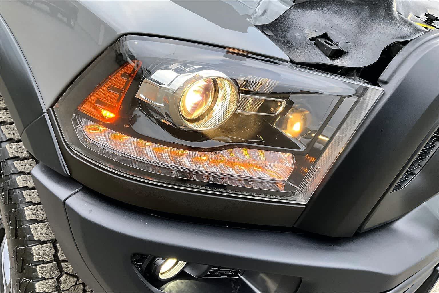 Thumbnail: 2022 RAM 1500 Classic - 31