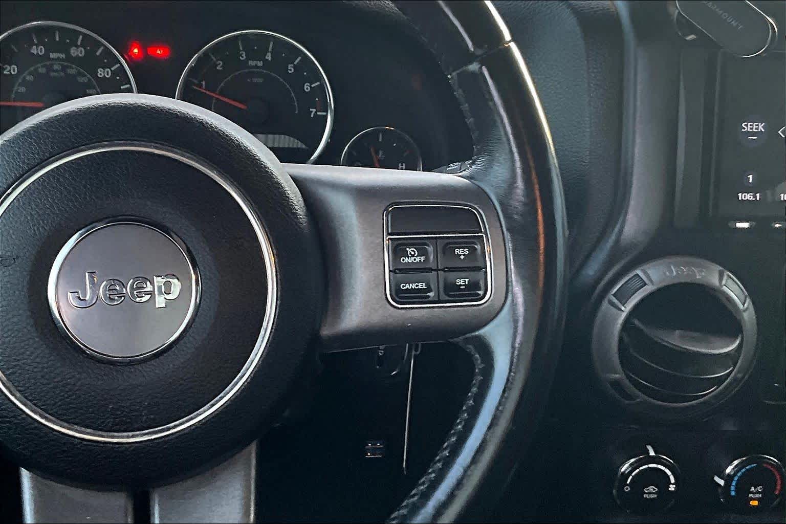 Thumbnail: 2016 Jeep Wrangler - 26