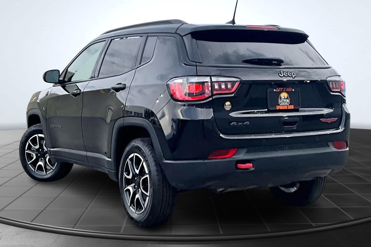 Thumbnail: 2024 Jeep Compass - 4