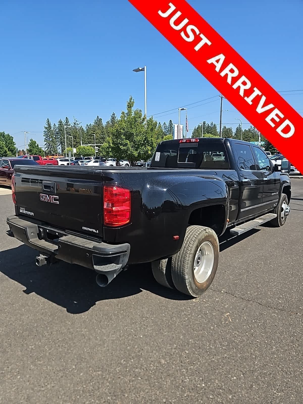 Thumbnail: 2015 GMC Sierra 3500 - 4