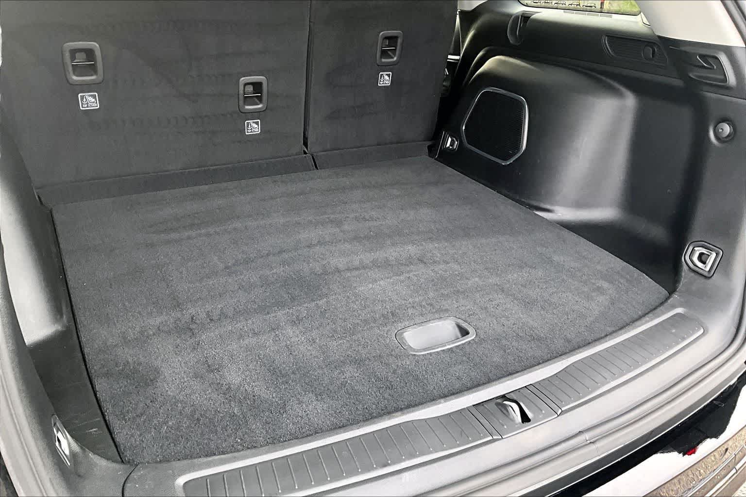 Thumbnail: 2023 Jeep Grand Cherokee - 19